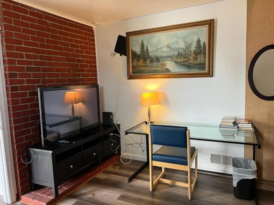 Affordable Private Rooms With Shared Bath Kitchen Near Sfo Daly City Eksteriør bilde